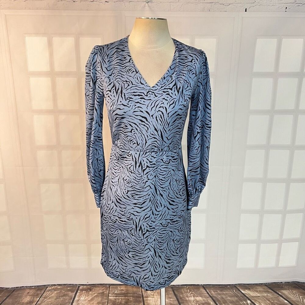 Soul of Mu NWT Blue Satin Long Sleeve Animal Print Mini Dress Size Small